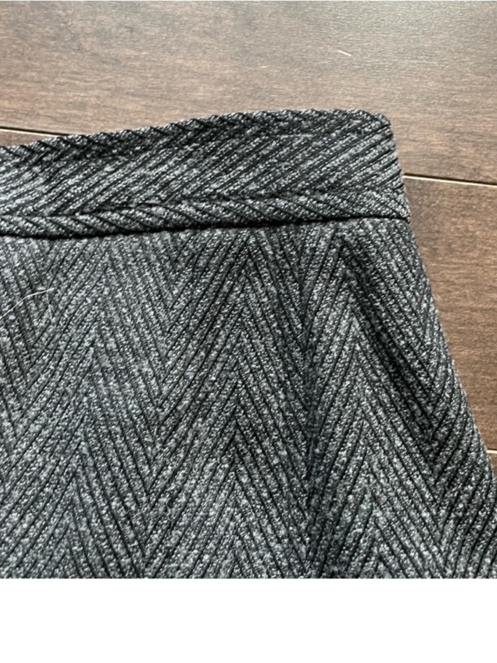 Harry Rosen Vintage Black Wool Herringbone Skirt Women’s Size Small - Picture 3 of 9